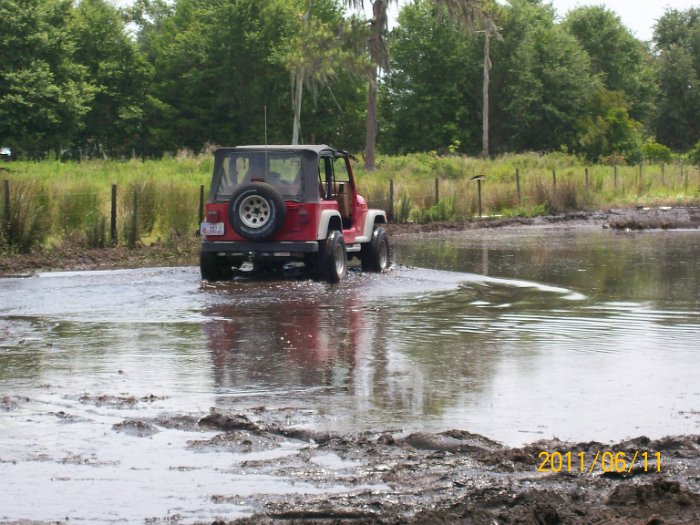 2011-Jun-11_HGR4X4_JessesBD_P1 003